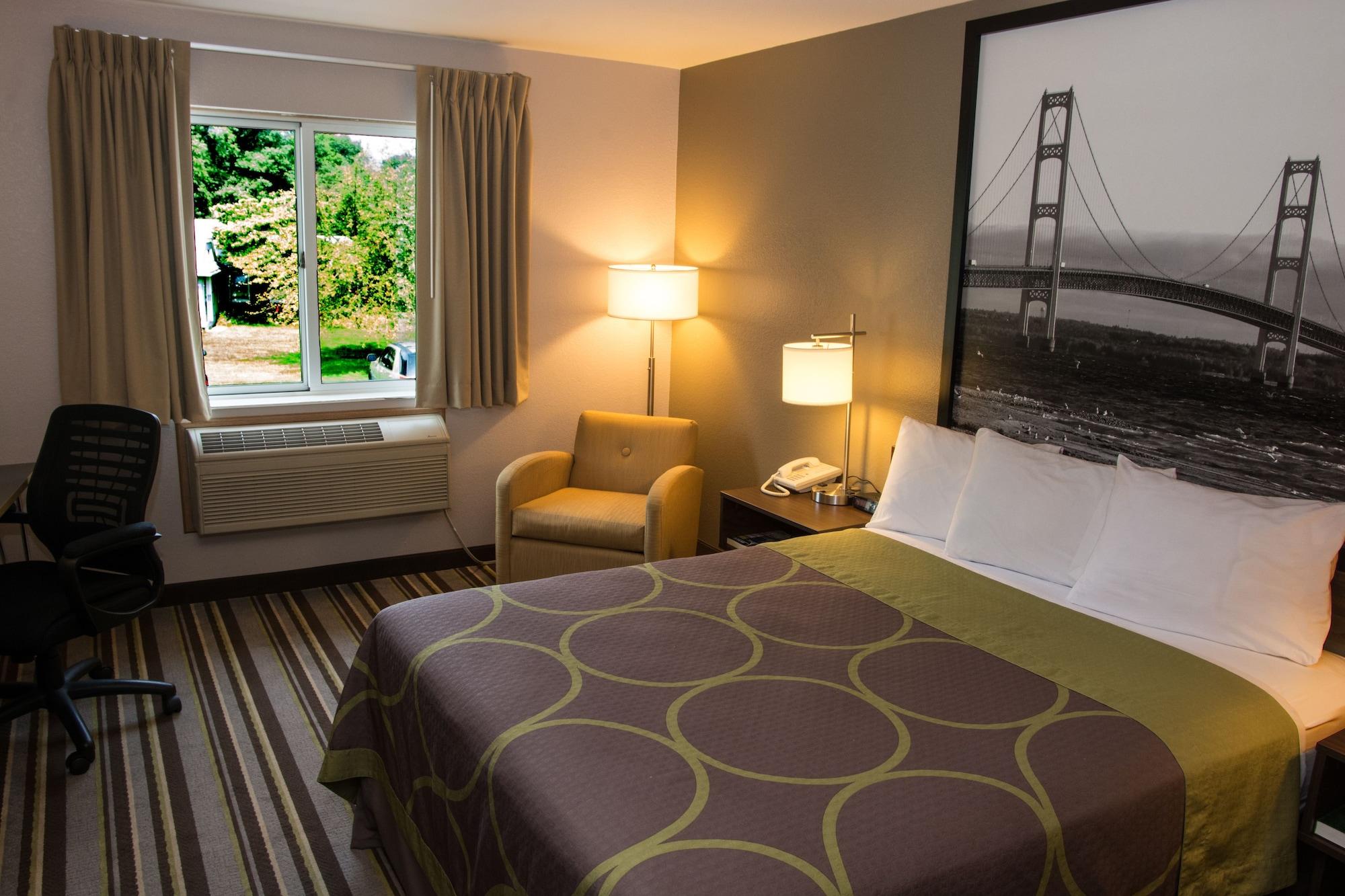 Super 8 By Wyndham Manistee Hotel Buitenkant foto
